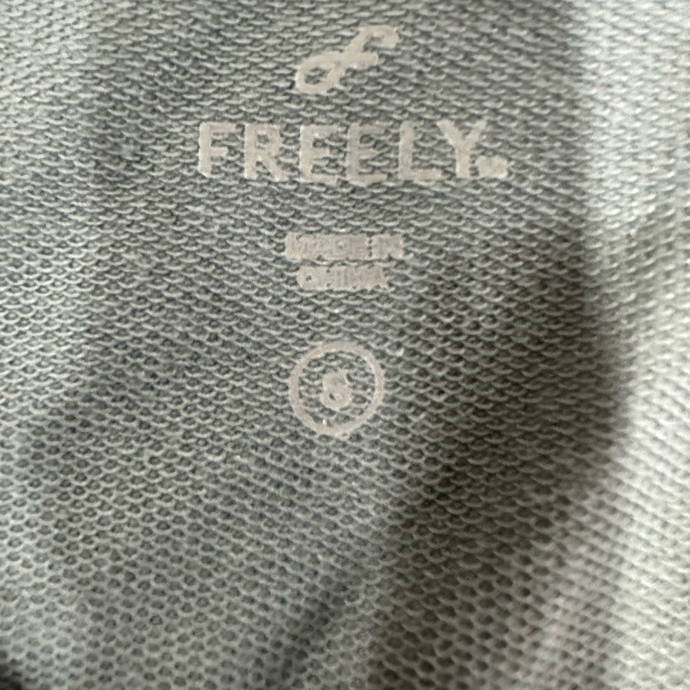 Freely V-Neck Ruched Long Sleeve Top in Dusty Blue - Picture 3 of 6